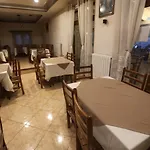 酒店 Bujtina Uji I Panjes, Llogara