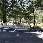 Bujtina Uji I Panjes, Llogara Отель
