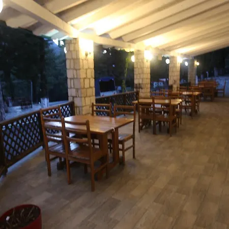ホテル Bujtina Uji I Panjes, Llogara *
