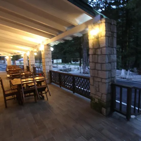ホテル Bujtina Uji I Panjes, Llogara Dukat