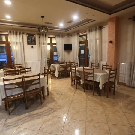 Bujtina Uji I Panjes, Llogara Dukat