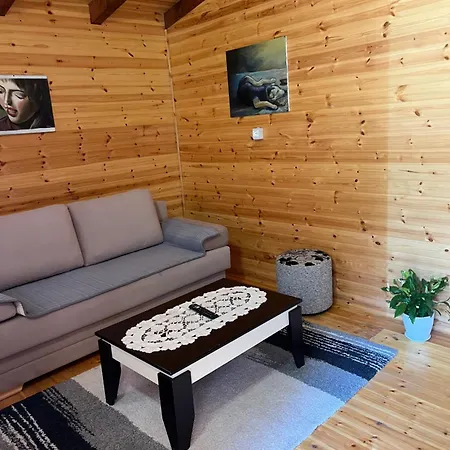 Hotel Bujtina Uji I Panjes, Llogara Dukat