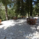 Hotel Bujtina Uji I Panjes, Llogara Dukat