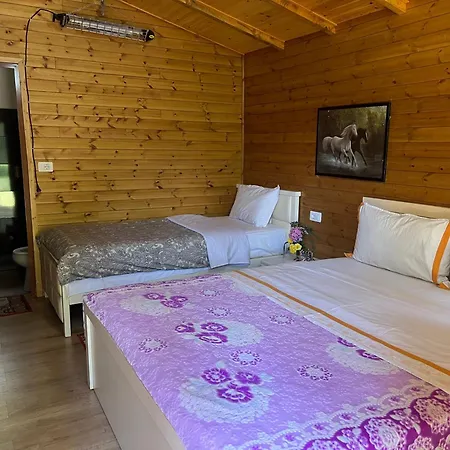Hotel Bujtina Uji I Panjes, Llogara *