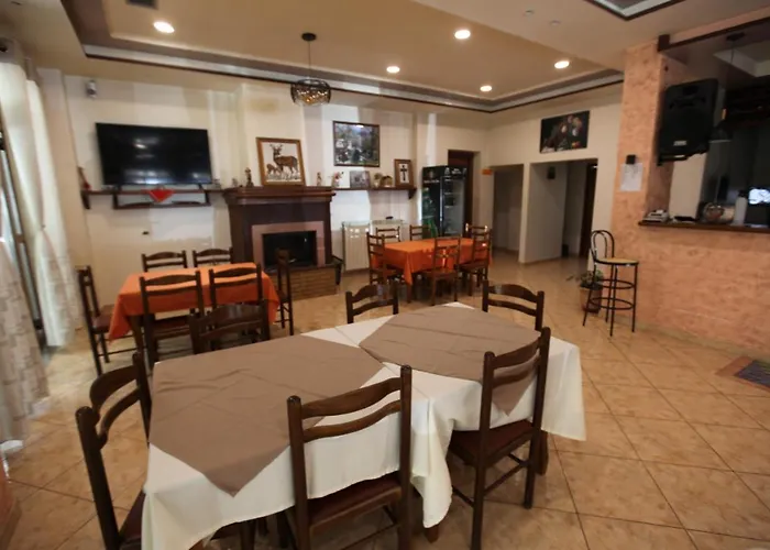 Bujtina Uji I Panjes, Llogara