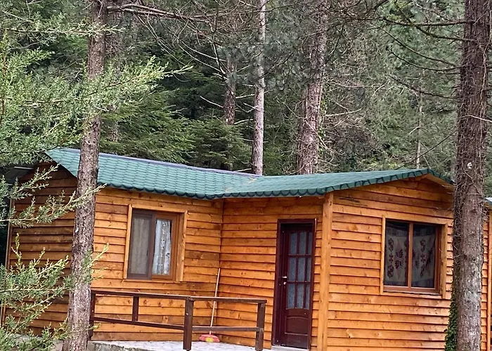 Hotel Bujtina Uji I Panjes, Llogara Dukat
