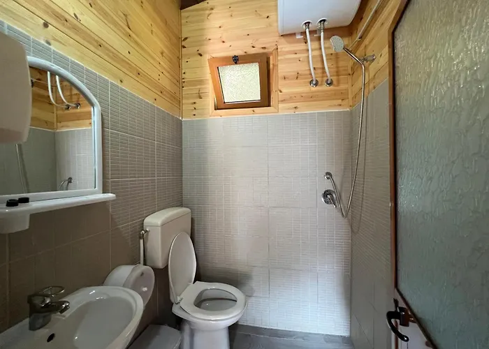 Hotel Bujtina Uji I Panjes, Llogara *
